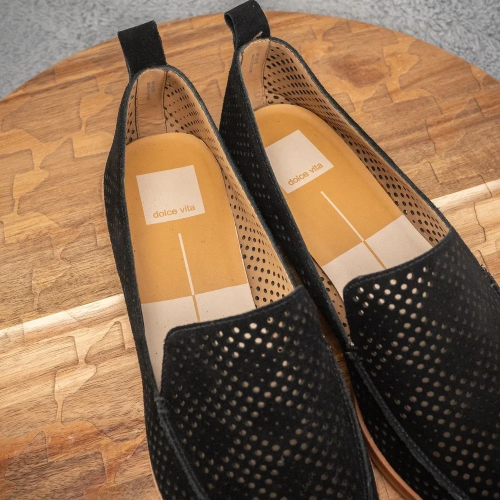 Dolce Vita Women's Black Loafers Size 9 M Kleo‎ Perforated Pointed Toe